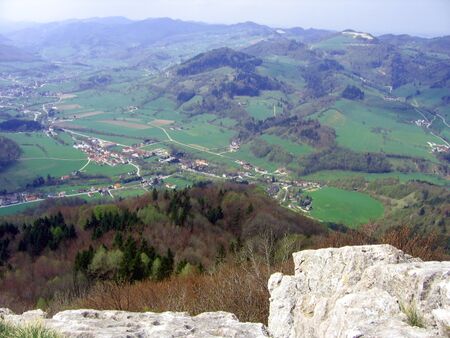 Blick von Spitzmauer im Frühjahr