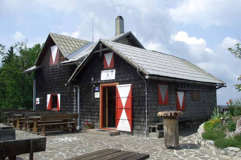 Datei:Otto Kandler-Haus- Hohenstein Lang.jpg