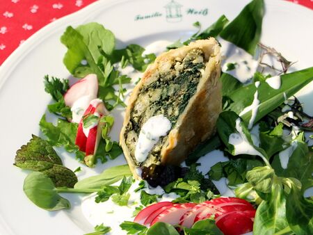 köstlicher Wildspinatstrudl