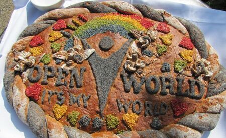 Open World - Gebildebrot 2010