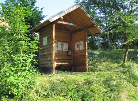 Alpiner Strandkorb im Frühling