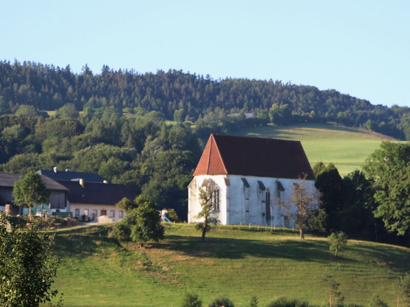 Datei:Andreaskirche Sommer.JPG