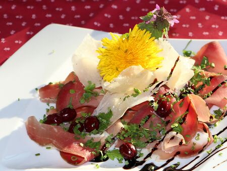 Regionale Spezialität: Dirndlprosciutto