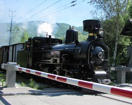 Dampflok MH6 bei km 29,1 in Steinschal