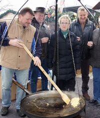 Bild:GrünauerAdvent Eierspeis.jpg