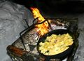Holzknechtsterz auf offenen Feuer.jpg
