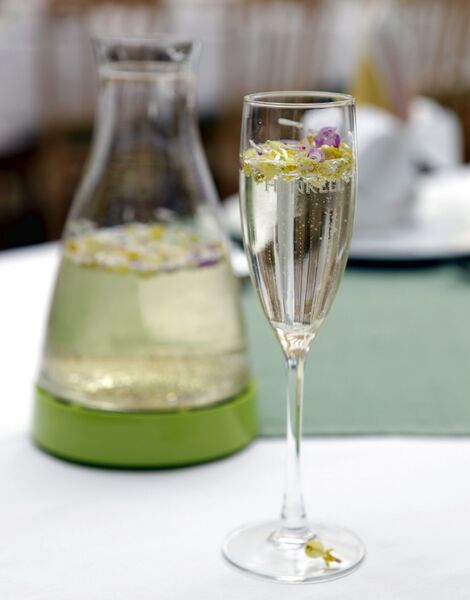 Datei:SK Wildblütensekt.jpg