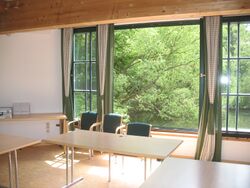 Blick aus der Teichbrücke im Sommer