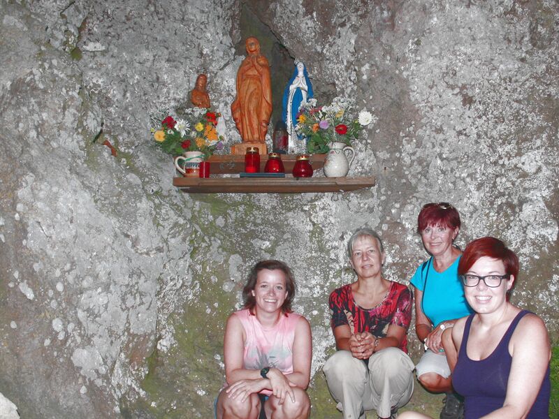 Datei:Dirndlnäher Marienstein.jpg