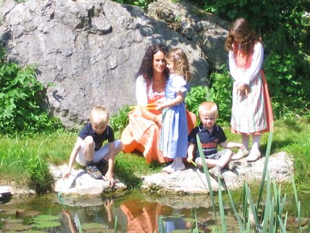 Südgartenbiotop mit Familie