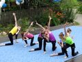 EFL2012 Dorfplatz Kinder1.jpg