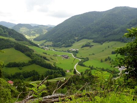 Blick vom Kurparkweg ins Pielachtal