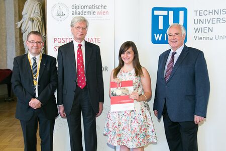 Sponsionsfoto von Cecilia 2015